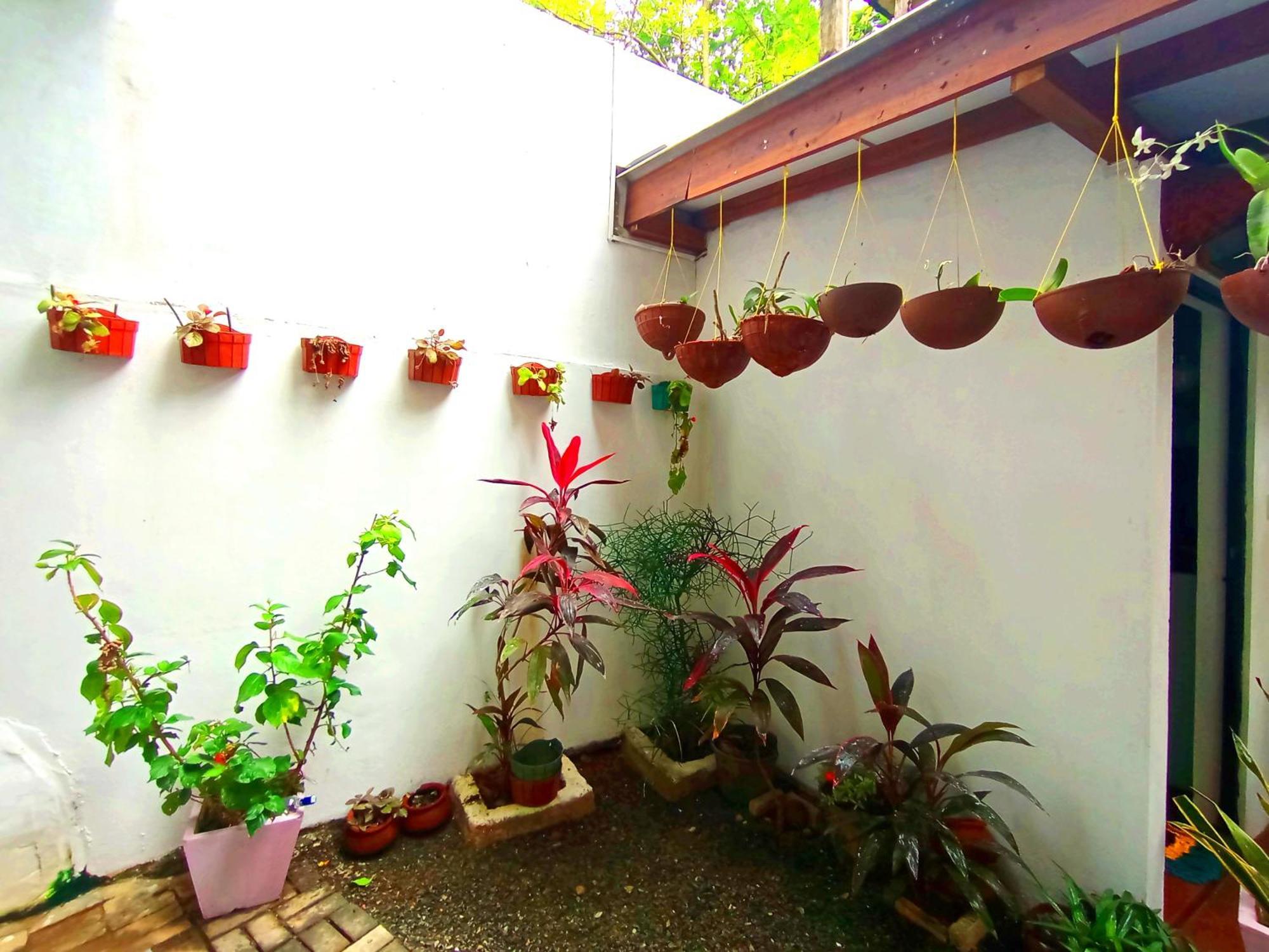 Ramesh Guesthouse Mirissa Exterior photo
